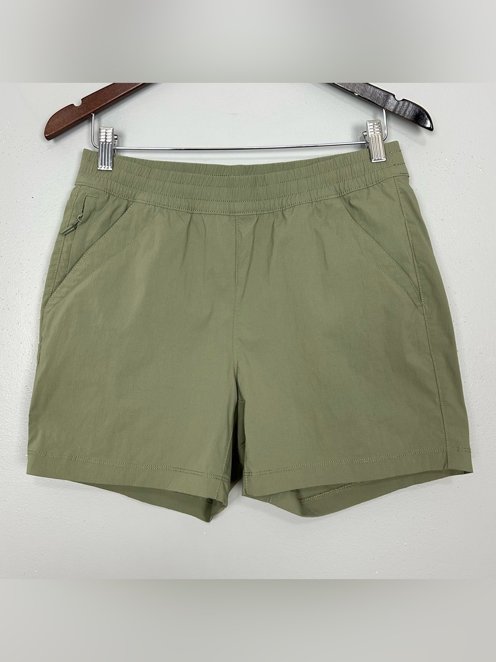 Duluth AKHG Access Point Pull-On Shorts Women’s Size 6 Quick Dry Nylon Spandex